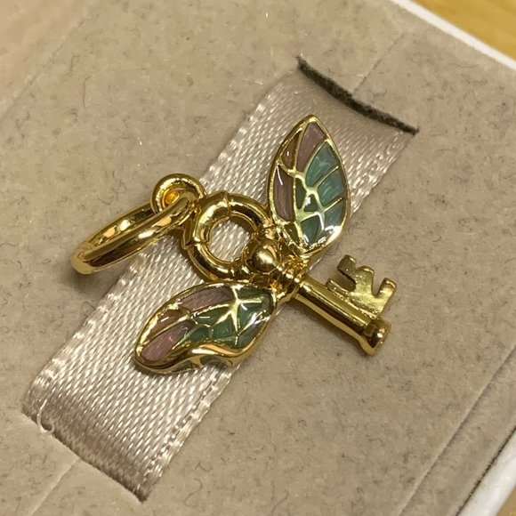 Pandora Harry Potter, Winged Key Pendant for Necklace,for Bracelet - Picture 3 of 6